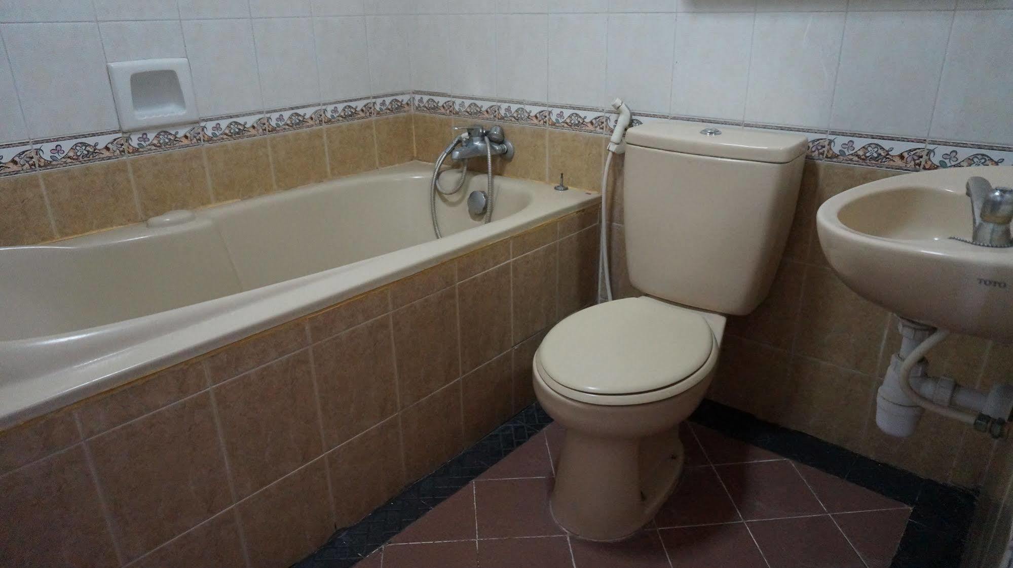 Hotel Surya Indah Batu Malang Eksteriør billede